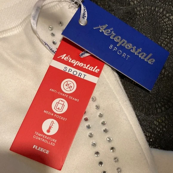 Aeropostale Rhinestone Detail Off-White Sweatpants Joggers - Picture 7 of 8